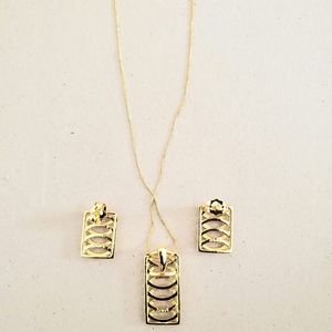Gold Necklace & Earrings sets